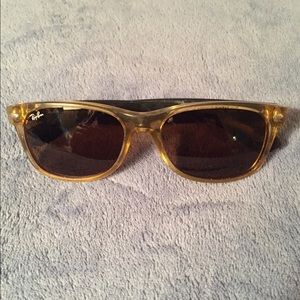Ray-Ban New Wayfarer Sunglasses
